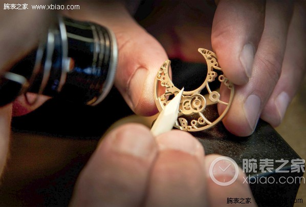 格拉苏蒂手表停了怎么办（格拉苏蒂表针走快）