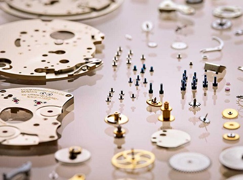 格拉苏蒂手表跑快（格拉苏蒂修复表蒙）