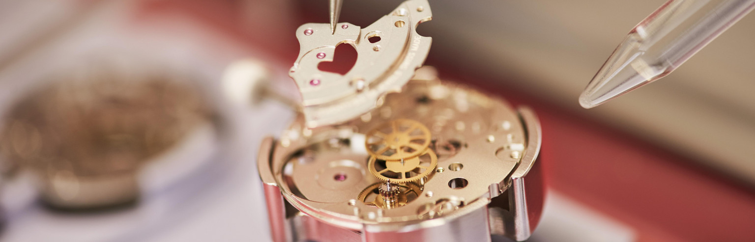 格拉苏蒂手表维修价目表（格拉苏蒂突然停走）