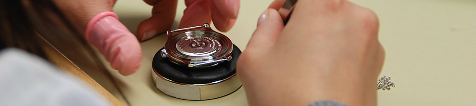 格拉苏蒂授权维修中心（格拉苏蒂齿轮断裂）