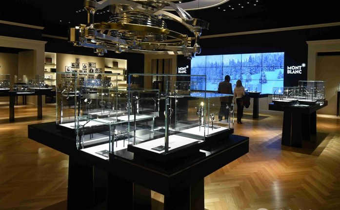 格拉苏蒂售后维修服务中心（格拉苏蒂手表跳针）